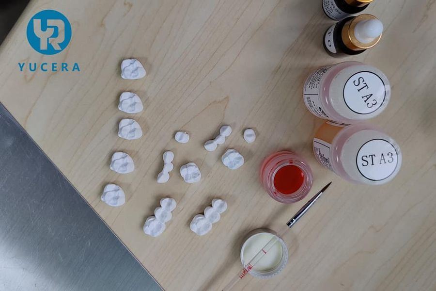 Đĩa Zirconia Nha khoa màu ST Yucera Hoàn hảo Kết hợp với Khối Chất lượng Cao của Chúng tôi